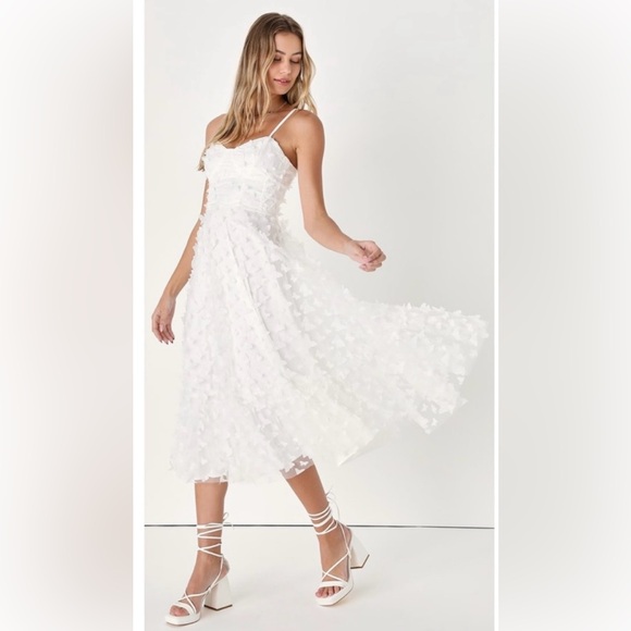 Lulus Dresses & Skirts - Lulu's 3D Butterfly White Lace Formal Midi Dress Large